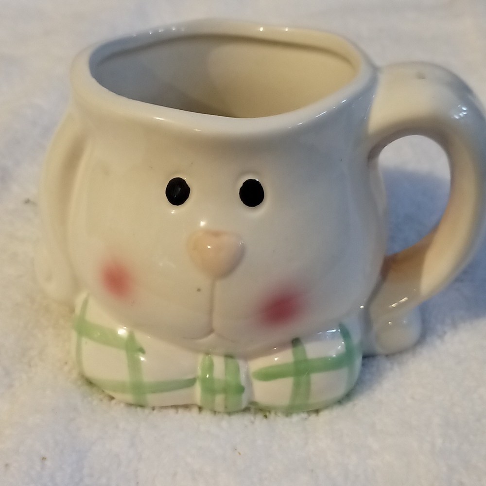 Vintage Bunny Ceramic Coffee/Tea Mug